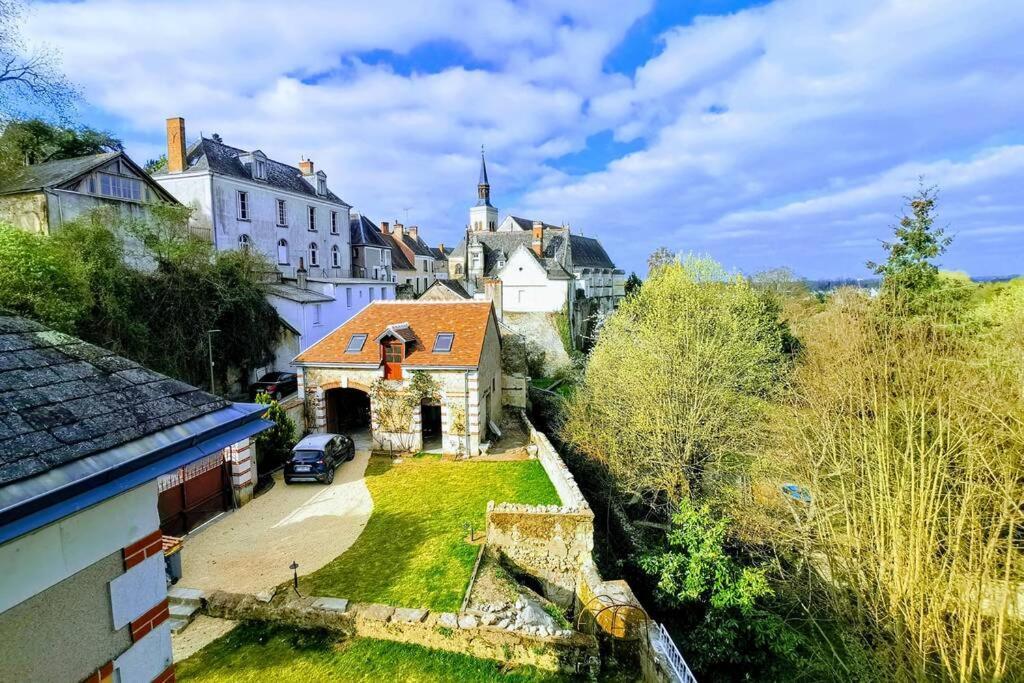 Amalouyse Chambre De Charme Au Coeur Des Chateaux De La Loire Монлюис-сюр-Лоар Екстериор снимка